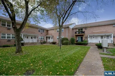 636 Godwin Avenue 9A #9A, Midland Park, NJ 07432 - Photo 1