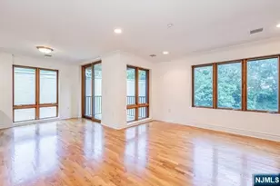 17 Meadow Road 310, Rutherford, NJ 07070 - Photo 8