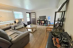 2209D Center Ave D, Fort Lee, NJ 07024 - Photo 2