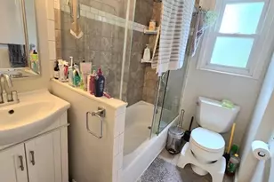 2209D Center Ave D, Fort Lee, NJ 07024 - Photo 8