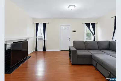 239 19th Street, Newark, NJ 07103 - Photo 2