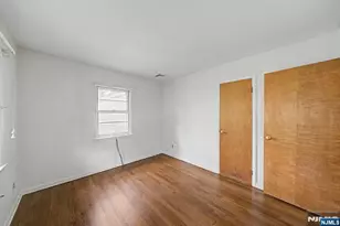 27 Oswego Ave, Oakland, NJ 07436 - Photo 10