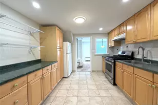 8-04 Saddle River Road D, Fair Lawn, NJ 07410 - Photo 4