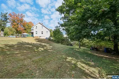 369 Queens Court, Ridgewood, NJ 07450 - Photo 26