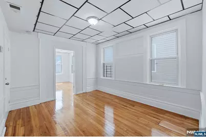 250 Elmwood Avenue, East Orange, NJ 07018 - Photo 4