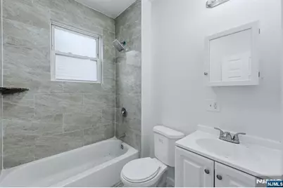 250 Elmwood Avenue, East Orange, NJ 07018 - Photo 8