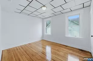 250 Elmwood Ave, East Orange, NJ 07018 - Photo 10