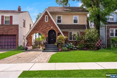 246 Belleview Terrace, Hillside, NJ 07205 - Photo 2