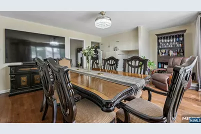 158 Charlton Avenue, Lodi, NJ 07644 - Photo 6