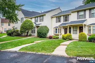 503 Timber Oaks Road 503, Edison, NJ 08820 - Photo 2