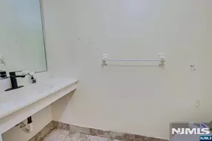 503 Timber Oaks Road 503, Edison, NJ 08820 - Photo 20