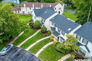 503 Timber Oaks Road 503, Edison, NJ 08820 - Photo 4