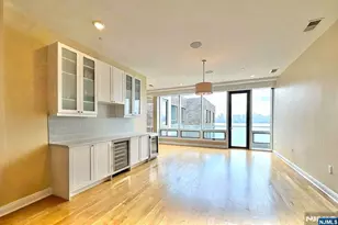 9 Somerset Ln Ph 608/614, Edgewater, NJ 07020 - Photo 6