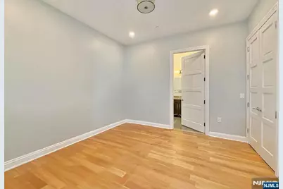 9 Somerset Lane Ph 608/614 #PH 608/614, Edgewater, NJ 07020 - Photo 26