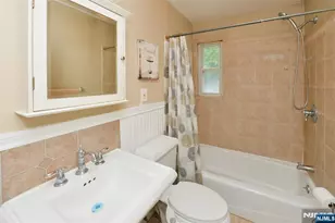 4-12 Kenneth Ave, Fair Lawn, NJ 07410 - Photo 12
