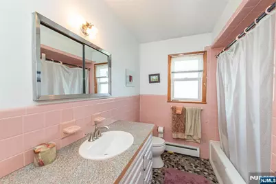 48 Whittaker Avenue 2 #2, Woodland Park, NJ 07424 - Photo 6