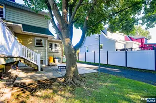 200 Elm Ave, Teaneck Township, NJ 07666 - Photo 22