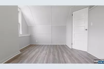 385 Stephens Street, Belleville, NJ 07109 - Photo 24
