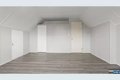 385 Stephens Street, Belleville, NJ 07109 - Photo 20