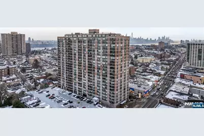 770 Anderson Avenue 21H #21H, Cliffside Park, NJ 07010 - Photo 2