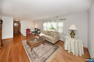 459 Tulane Ct, Paramus, NJ 07652 - Photo 6