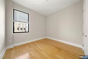 4 Beacon Way 1804, Jersey City, NJ 07304 - Photo 18