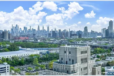 4 Beacon Way 1804 #1804, Jersey City, NJ 07304 - Photo 2