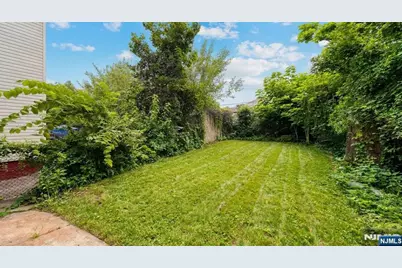 18 Ellis Avenue, Irvington, NJ 07111 - Photo 18