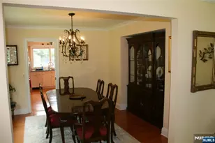 452 Glendale Rd, Wyckoff Township, NJ 07481 - Photo 6