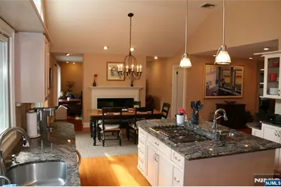 452 Glendale Road, Wyckoff Township, NJ 07481 - Photo 8
