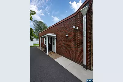 106 Chestnut Street, Garfield, NJ 07026 - Photo 10