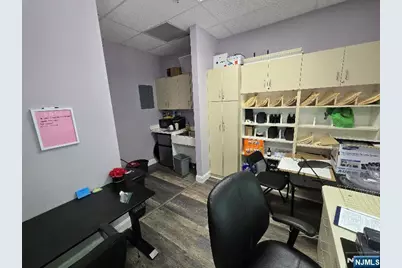 504 Hamburg Turnpike 202B #202B, Wayne, NJ 07470 - Photo 6