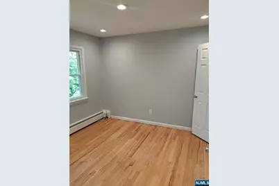 22 Mountain Avenue 2 #2, Westwood, NJ 07675 - Photo 10