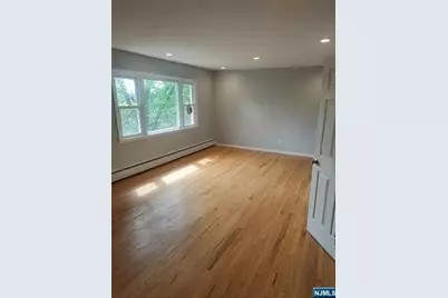 22 Mountain Avenue 2 #2, Westwood, NJ 07675 - Photo 2