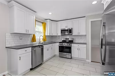 253 Stover Avenue, North Arlington, NJ 07031 - Photo 8