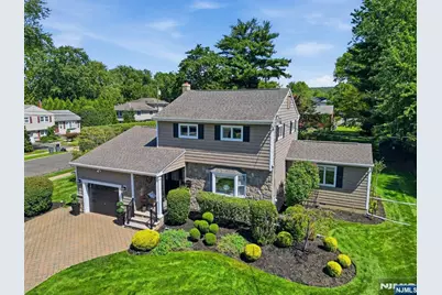 7 Asmus Road, Closter, NJ 07624 - Photo 2