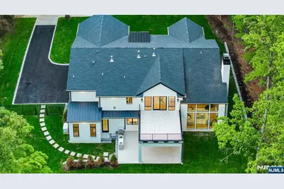19 Dearborn Drive, Old Tappan, NJ 07675 - Photo 6