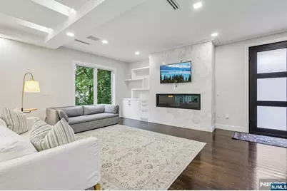 14 Valley Place, Edgewater, NJ 07020 - Photo 6
