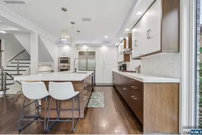 14 Valley Place, Edgewater, NJ 07020 - Photo 10