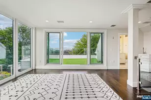 14 Valley Pl, Edgewater, NJ 07020 - Photo 28