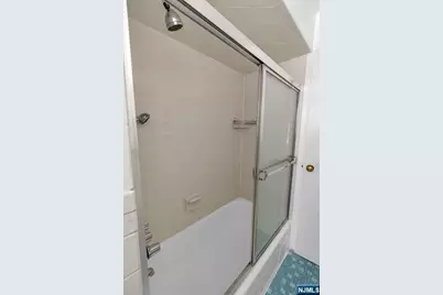 90 Cedar Street, Ridgefield Park, NJ 07660 - Photo 20