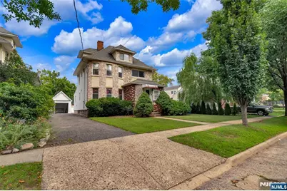 90 Cedar Street, Ridgefield Park, NJ 07660 - Photo 2