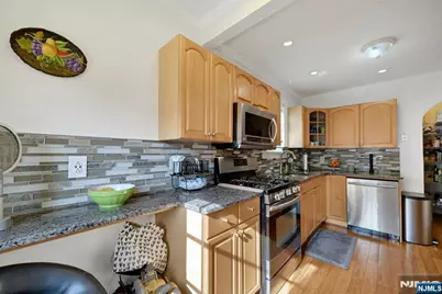 218 Elder Avenue, Bergenfield, NJ 07621 - Photo 12