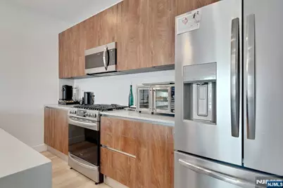 1 Franklin Turnpike 4 #4, Waldwick, NJ 07463 - Photo 6