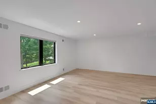 1 Franklin Turnpike 4, Waldwick, NJ 07463 - Photo 20