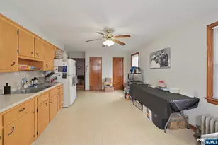 425 New Milford Ave, Dumont, NJ 07628 - Photo 10