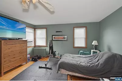 425 New Milford Avenue, Dumont, NJ 07628 - Photo 12