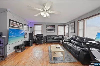 425 New Milford Avenue, Dumont, NJ 07628 - Photo 4