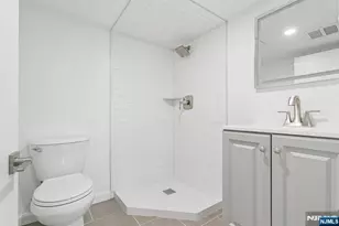 7 Franklin Ave, Montclair, NJ 07042 - Photo 18