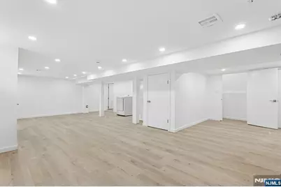 7 Franklin Avenue, Montclair, NJ 07042 - Photo 34